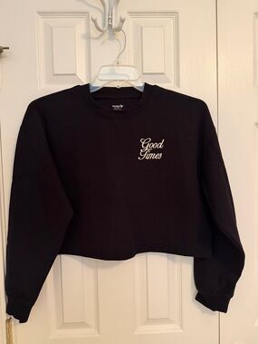 Old Navy Black Cropped Dynamic Fleece Sweatshirt ‘Good Times’ M NWOT